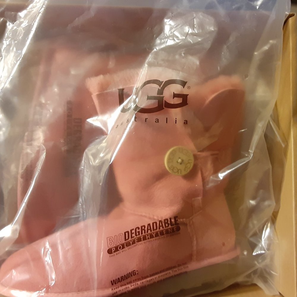 UGGs